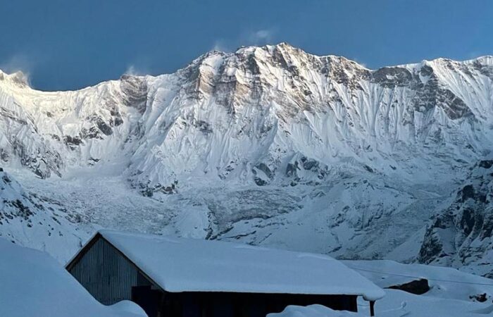 snowing at annapuran base camp