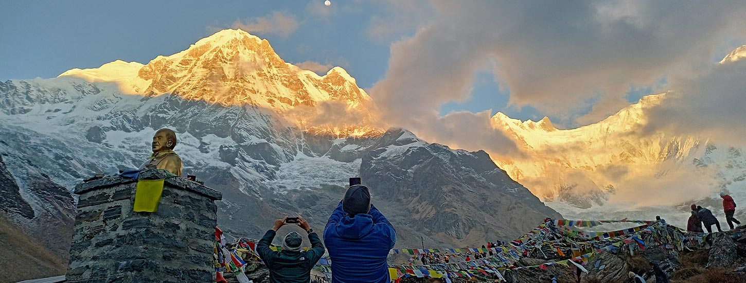 sunrise view from annapurna base camp