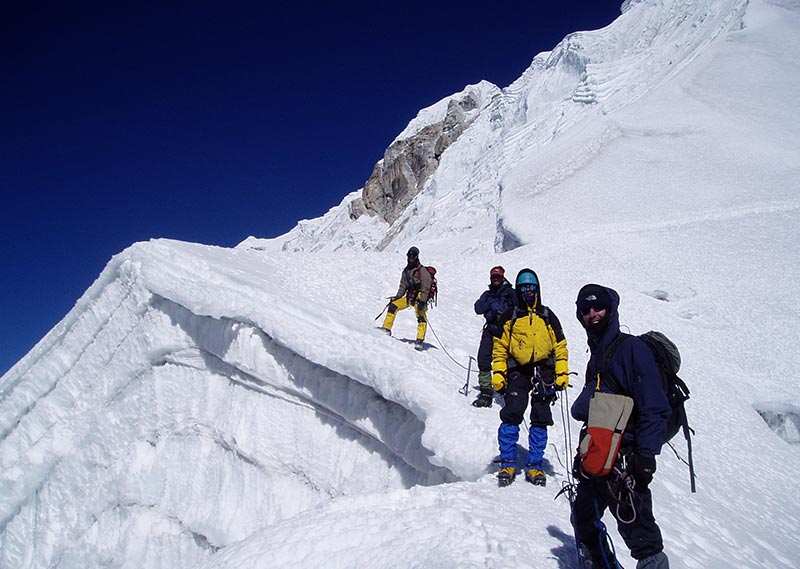 Best season for peak climbing in nepal